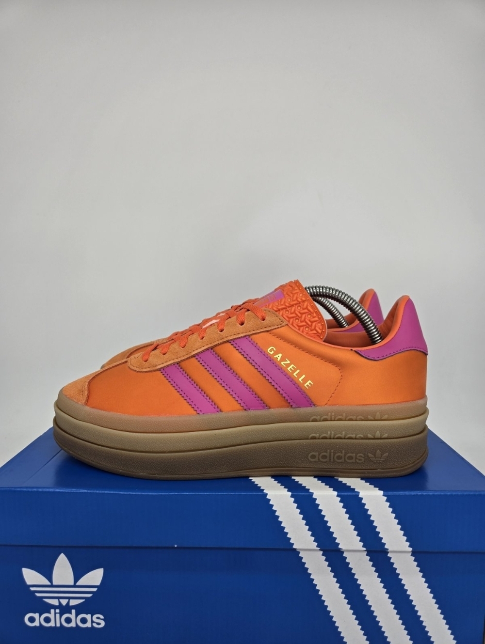 adidas Women's Gazelle Bold JI2703 Orange Semi Lucid Fuchsia Shoes Size 7.5 New